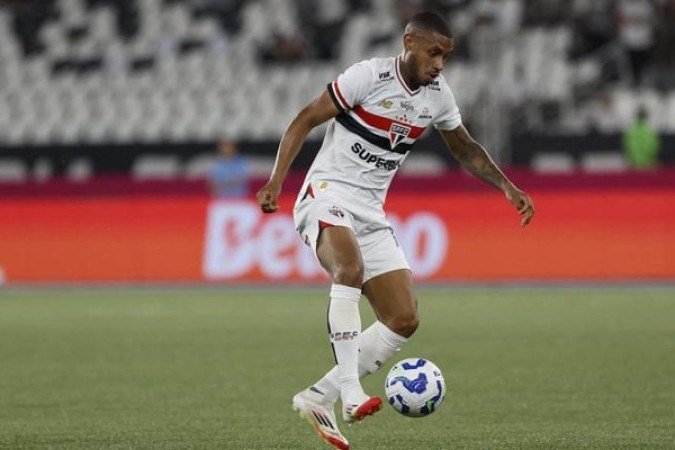 ANDRÉ SILVA - O atacante não apareceu tão bem ao longo do jogo e não conseguiu aproveitar tantas oportunidades de gol, levando Zubeldía ao desespero em alguns momentos. Nota: 5,5 - Foto: Rubens Chiri/São Paulo