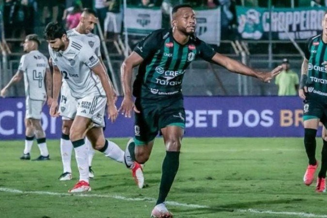 Maringá e Atlético-MG empataram por 2 a 2, no jogo de ida da terceira fase da Copa do Brasil - (crédito: - Foto: Fernando Teramatsu / Maringa? FC) Maringá e Atlético-MG empataram por 2 a 2, no jogo de ida da terceira fase da Copa do Brasil - (crédito: - Foto: Fernando Teramatsu / Maringa? FC)
