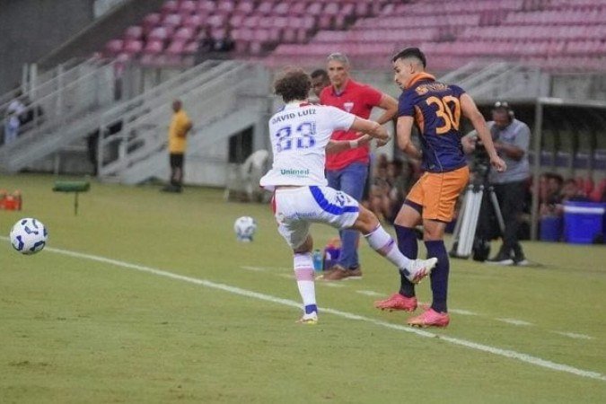 Retrô fez grande jogo diante o Fortaleza, mas times ficaram no 1 a 1 em PE - (crédito: Foto: Divulgação/Retrô FC Brasil) Retrô fez grande jogo diante o Fortaleza, mas times ficaram no 1 a 1 em PE - (crédito: Foto: Divulgação/Retrô FC Brasil)