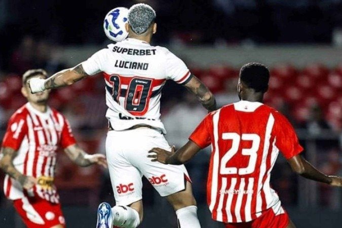 Luciano marcou os dois gols da vitória do Tricolor  -  (crédito: Foto: Paulo Pinto/São Paulo FC)