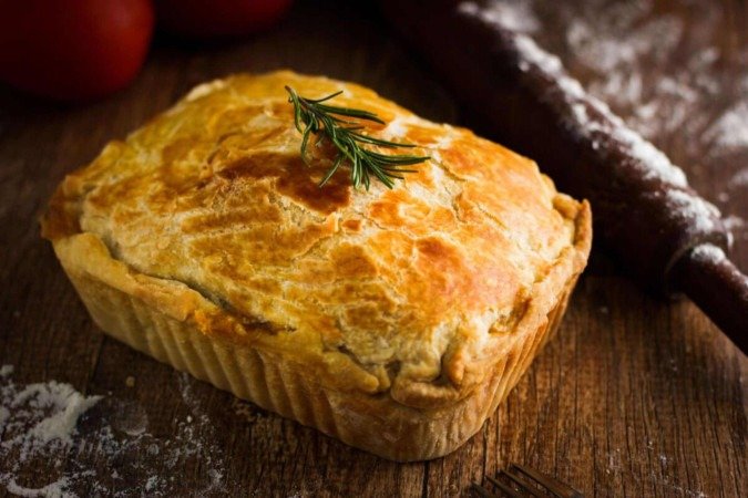 Torta vegana de alho-poró com brócolis (Imagem: Alan Camargo Fotografia | Shutterstock) - (crédito: EdiCase) Torta vegana de alho-poró com brócolis (Imagem: Alan Camargo Fotografia | Shutterstock) - (crédito: EdiCase)