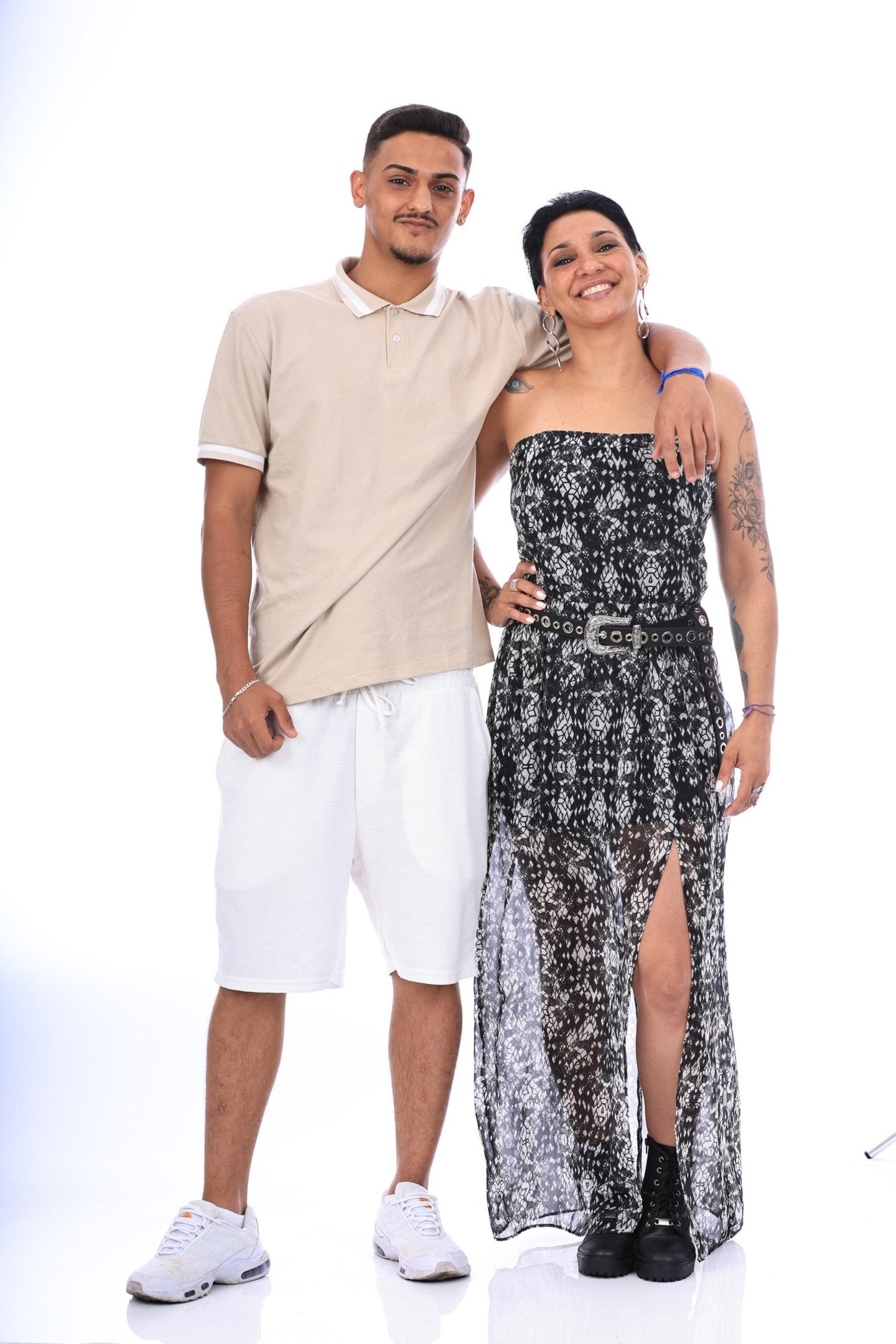  SANTOS, Rafael (filho) e Nara (mãe) 
