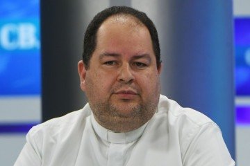 Padre Eduardo Peters: 'Esse conclave é bem diferente dos outros sob certo aspecto, porque o papa Francisco renovou bastante o Colégio Cardinalício' -  (crédito:   Ed Alves CB/DA Press)