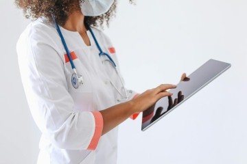 Entre os estudantes, as mulheres já são maioria, com 61,8%.  -  (crédito: Polina Tankilevitch/Pexels)