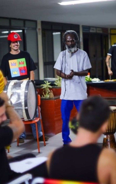 Oficina de percussão Nyabinghi promovida pelo projeto Congo Nya -  (crédito: Arquivo)