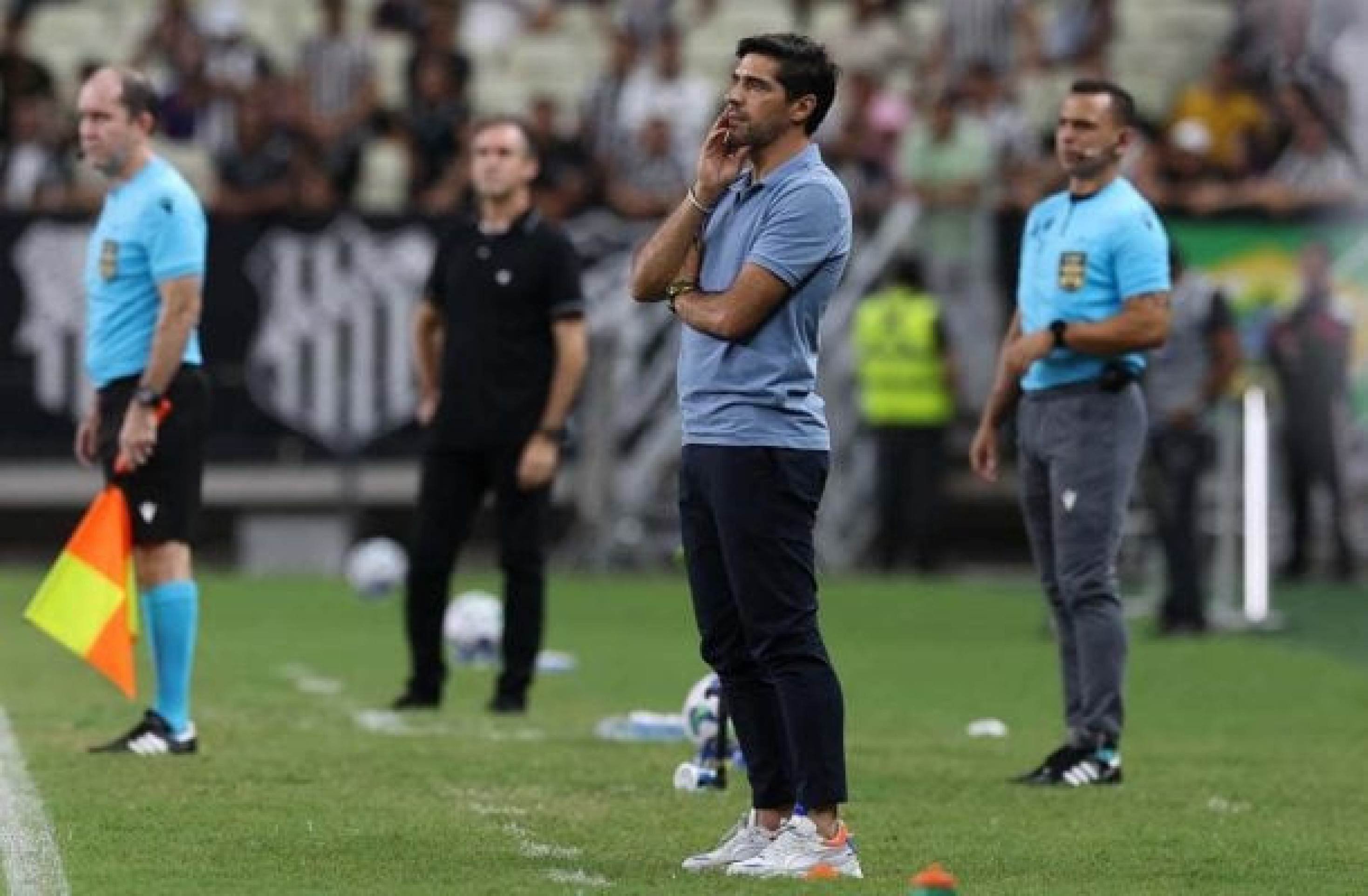 Abel não pensa em Seleção Brasileira e garante: ‘Compromisso total com o Palmeiras’