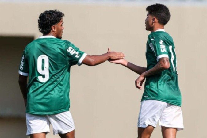 Palmeiras segue na liderança do Brasileirão Sub-20 - (crédito: Foto: Fabio Menotti/Palmeiras) Palmeiras segue na liderança do Brasileirão Sub-20 - (crédito: Foto: Fabio Menotti/Palmeiras)