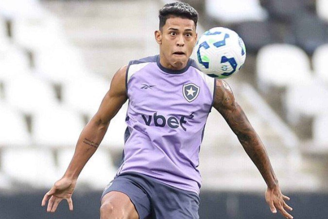Matheus Martins não atuará contra o Capital-DF pela Copa do Brasil - (crédito: Foto: Vitor Silva/Botafogo) Matheus Martins não atuará contra o Capital-DF pela Copa do Brasil - (crédito: Foto: Vitor Silva/Botafogo)