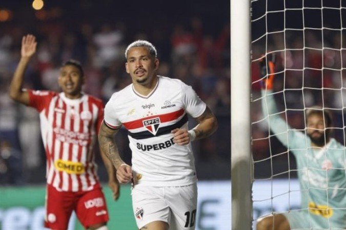 Luciano marcou os dois gols da virada Tricolor - (crédito: Foto: Rubens Chiri/São Paulo FC) Luciano marcou os dois gols da virada Tricolor - (crédito: Foto: Rubens Chiri/São Paulo FC)