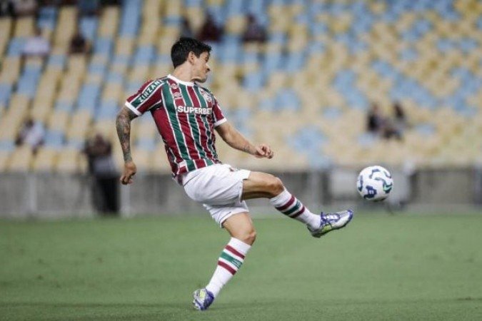 Cano sofre entorse no joelho e preocupa Fluminense - (crédito: FOTO: LUCAS MERÇON / FLUMINENSE F.C.) Cano sofre entorse no joelho e preocupa Fluminense - (crédito: FOTO: LUCAS MERÇON / FLUMINENSE F.C.)