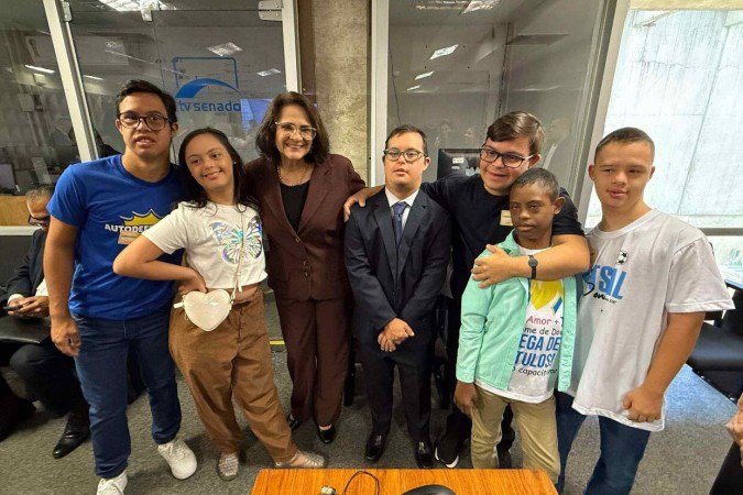 Presidida pela senadora Damares, a CDH deu parecer favorável aos projetos de lei que favorecem PCDs - (crédito: Ascom/ Divulgação) Presidida pela senadora Damares, a CDH deu parecer favorável aos projetos de lei que favorecem PCDs - (crédito: Ascom/ Divulgação)