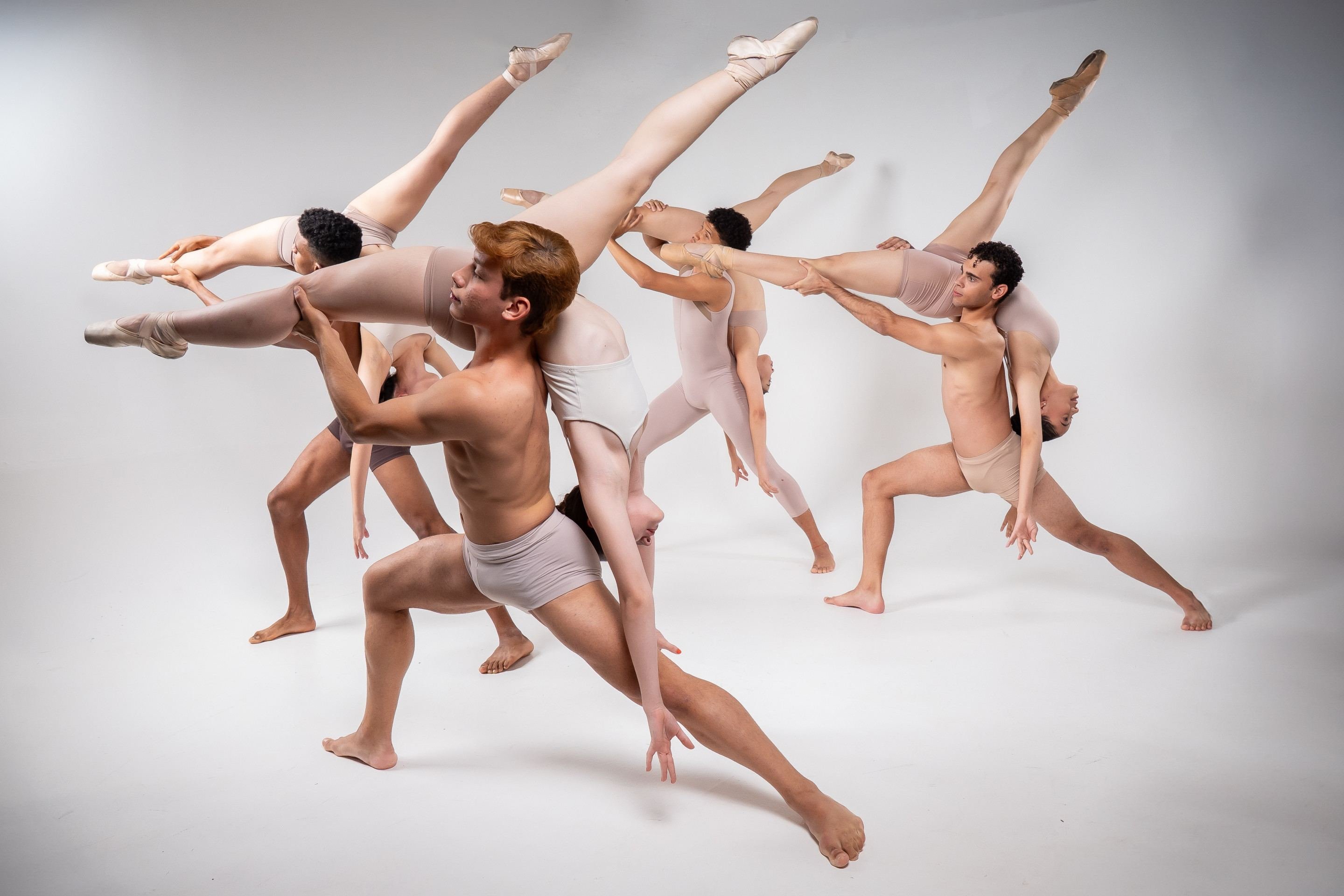 Companhia brasiliense de balé traz repertório de clássicos ao Teatro Nacional Companhia brasiliense de balé traz repertório de clássicos ao Teatro Nacional