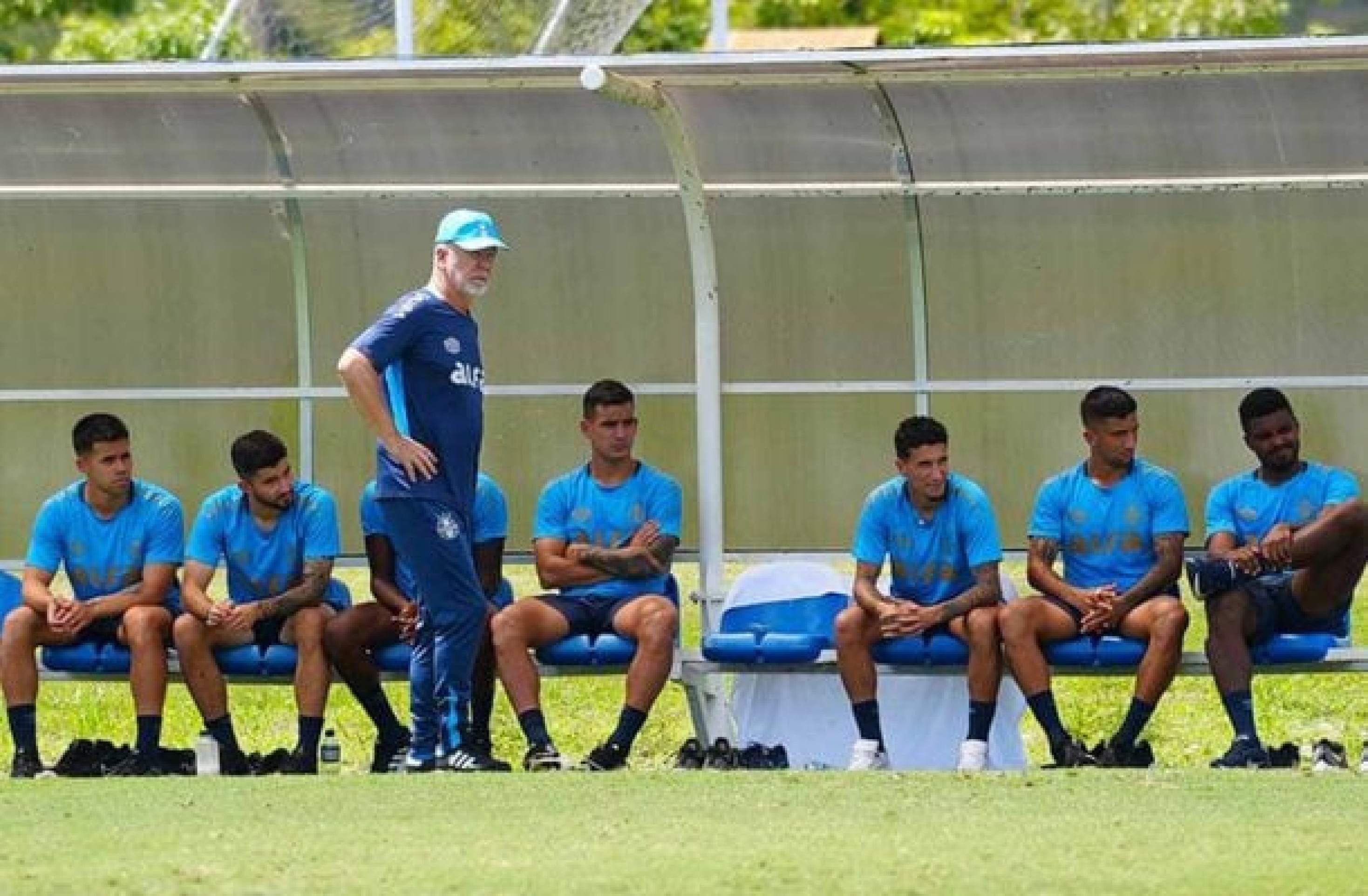 Histórico de Felipão e Mano na Copa do Brasil anima Grêmio para retomar confiança