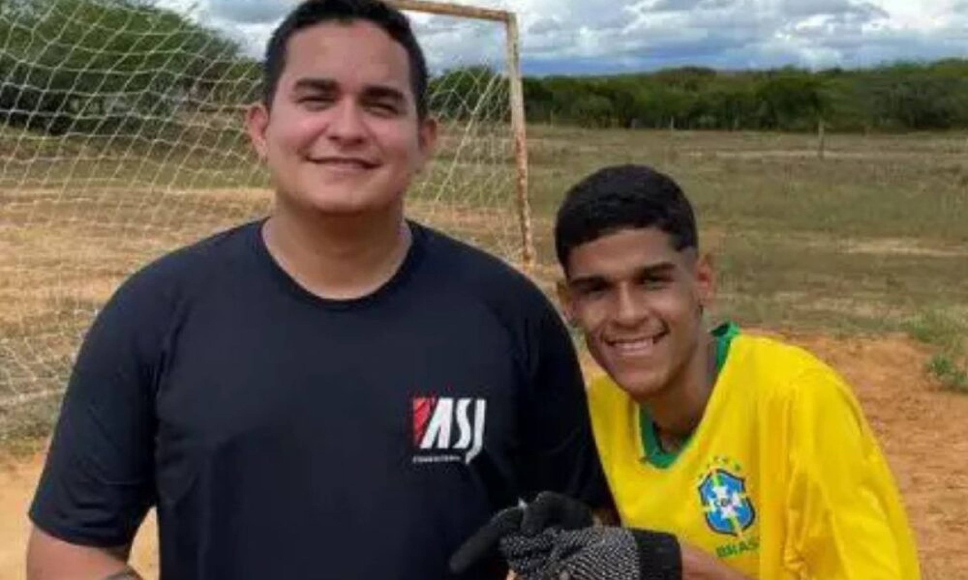Allan Jesus vence Luva de Pedreiro na Justiça e ironiza: “Receba!” -  (crédito: Tupi - Pablo Oliveira)