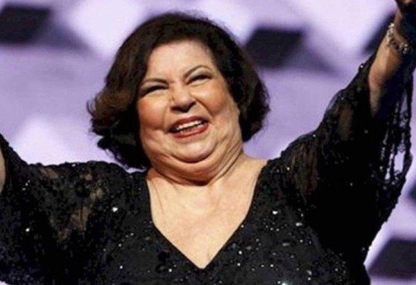 Com voz grave, interpretação sofisticada e fidelidade a um repertório de alta qualidade, Nana Caymmi deixa uma obra sólida e atemporal -  (crédito:  Reprodução)