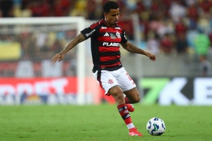 ALLAN - Boa atuação. Acertou cruzamentos, fez cortes na área e puxou contra-ataques. Além disso, acertou um bom chute que o goleiro foi buscar no cantinho. NOTA 6.5 - Foto: Gilvan de Souza/Flamengo