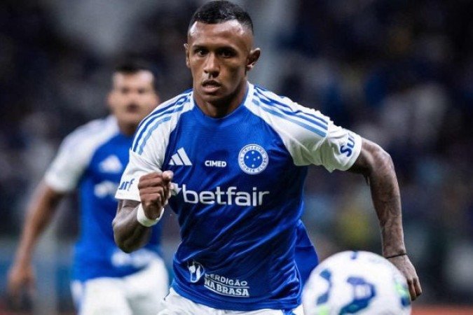 MARQUINHOS - Movimentou-se bem e teve uma grande chance, mas chutou para fora. NOTA: 6,0 - Foto: Gustavo Aleixo/Cruzeiro