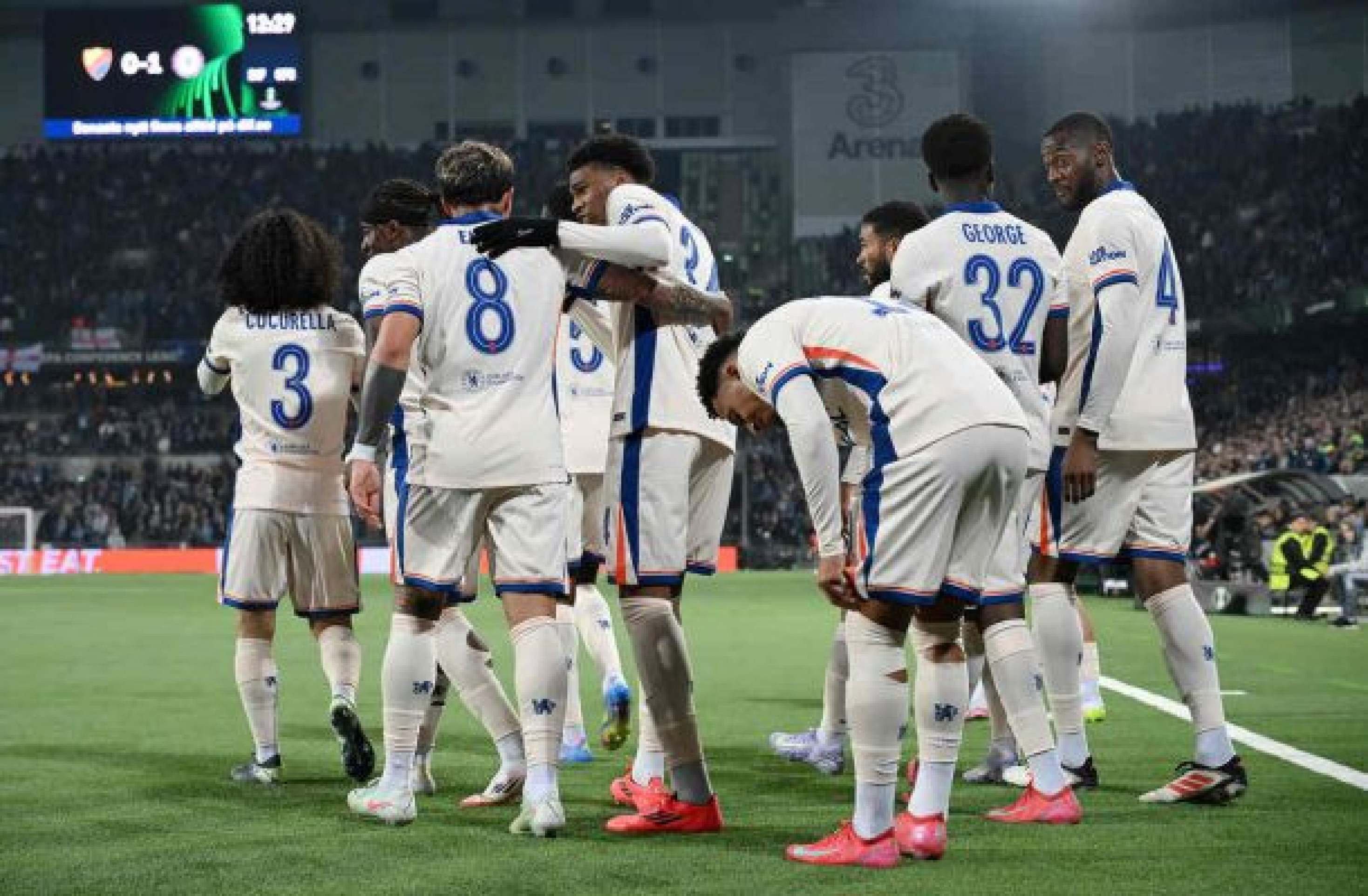 Chelsea goleia fora de casa e está a um passo da final da Conference League