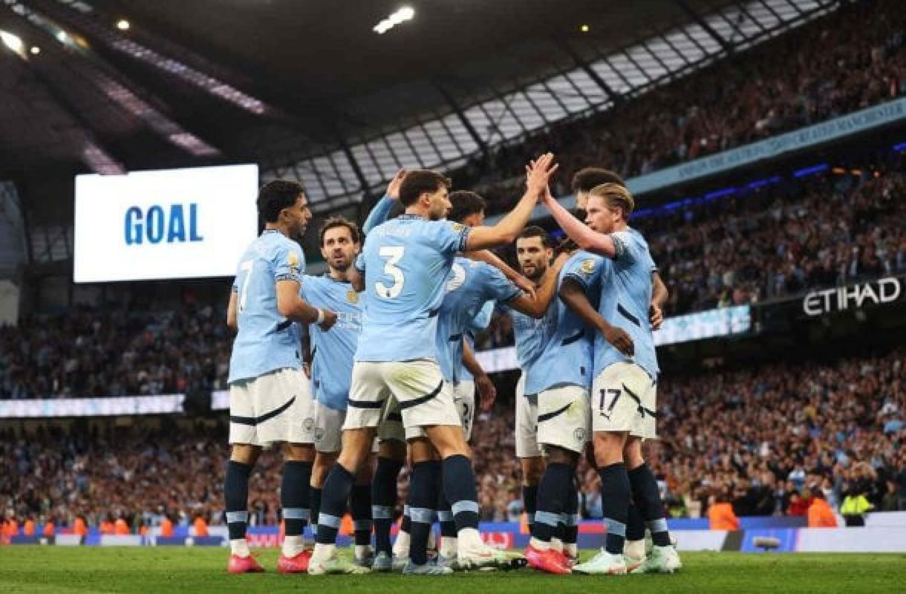 City vence Wolverhampton e se aproxima da vaga na Champions City vence Wolverhampton e se aproxima da vaga na Champions