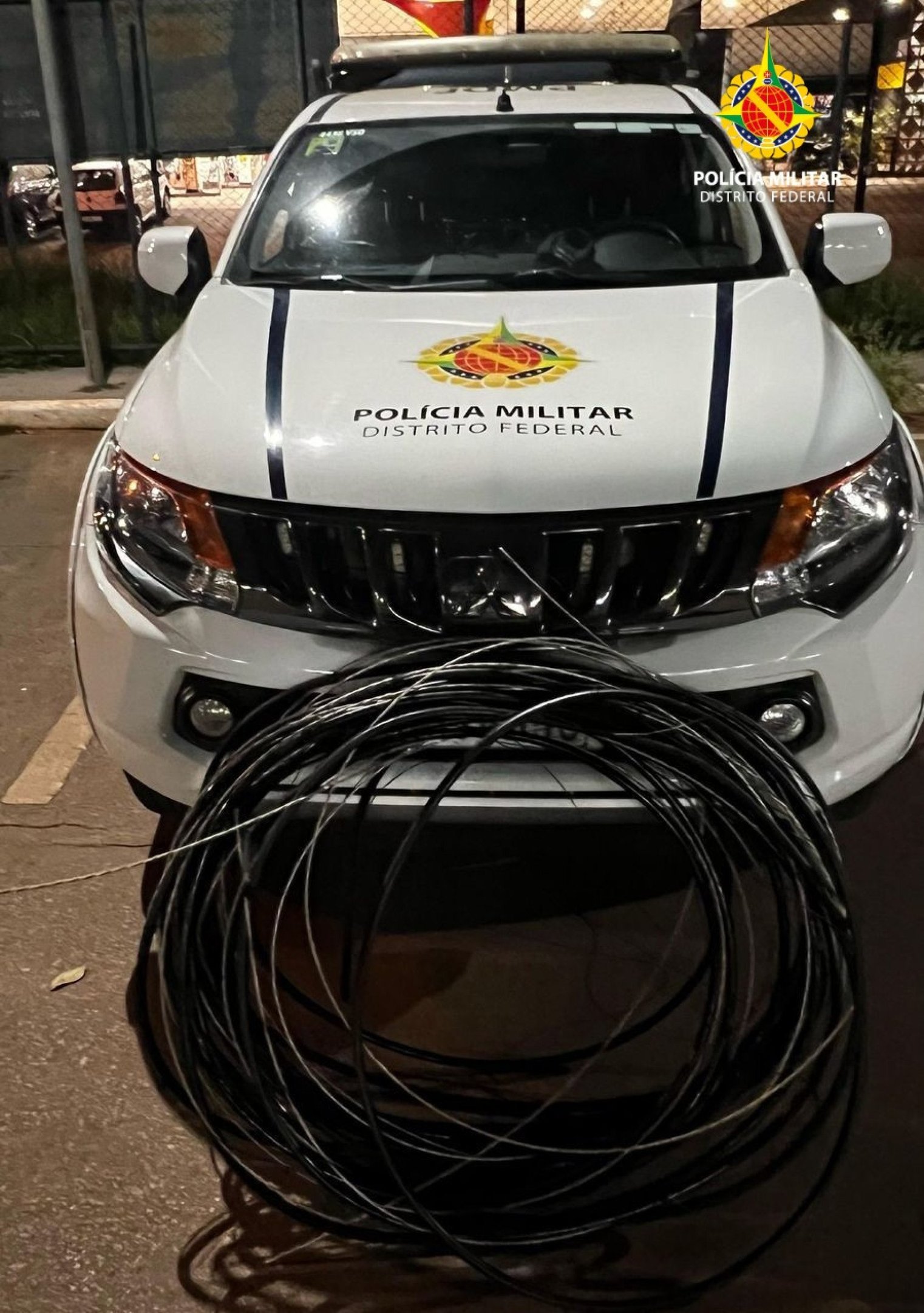 Homem é preso por furto de cabos de energia no Park Way Homem é preso por furto de cabos de energia no Park Way