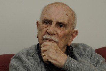 Morreu aos 93 anos o jornalista mineiro Guy de Almeida -  (crédito:  Jair Amaral/EM/D.A Press)