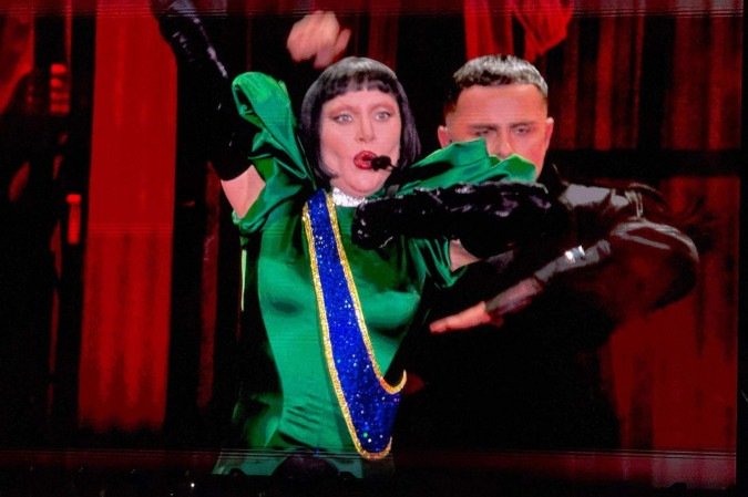 Lady Gaga marca Copacabana com show apoteótico