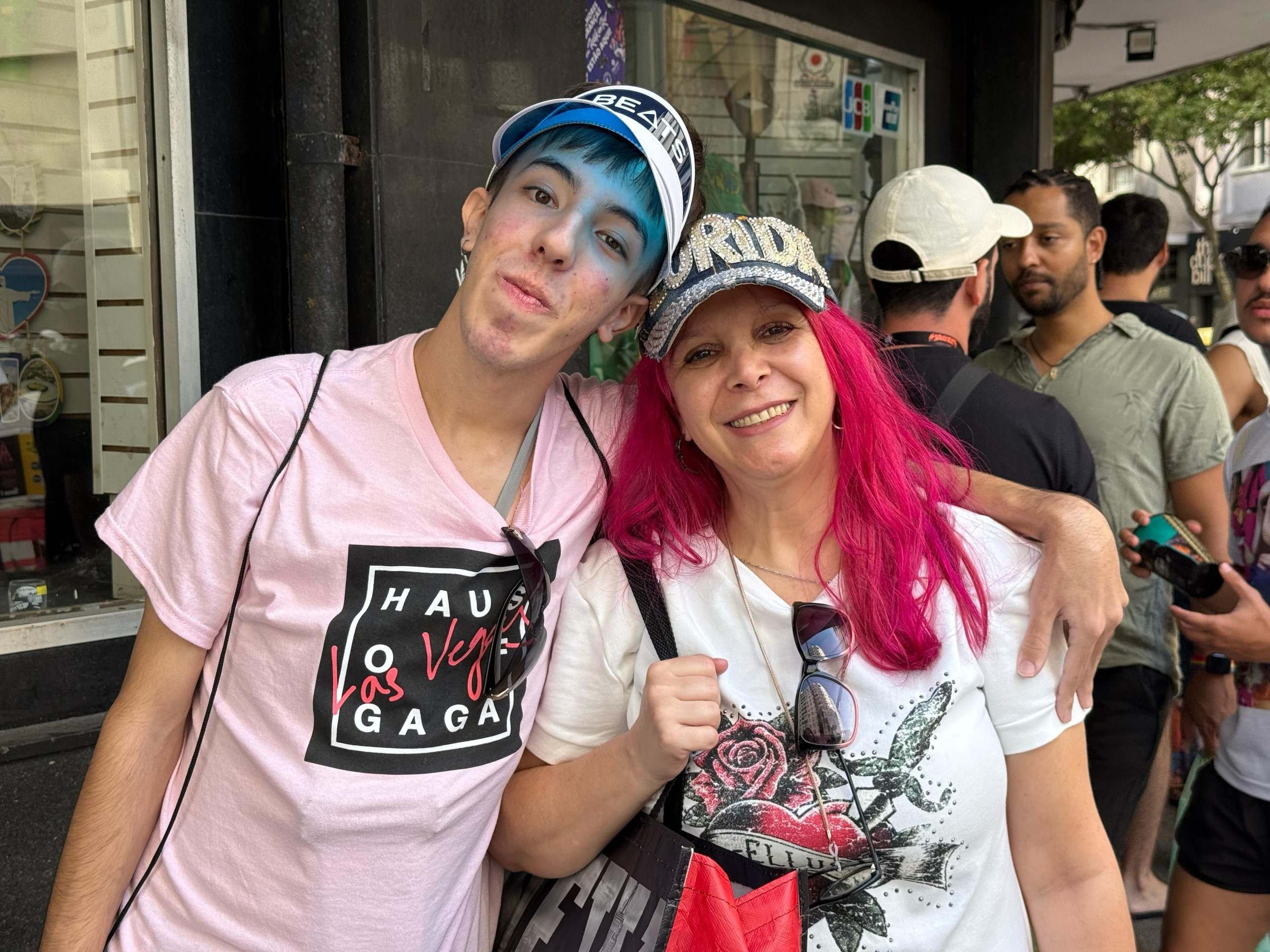 Leonardo e Luciane Fernandes: amor pela Gaga de mãe para filho