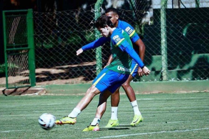 Goiás precisa engatar sequência de vitórias em confronto direto para entrar no G4 da Série B - (crédito: Foto: Divulgação/Goiás) Goiás precisa engatar sequência de vitórias em confronto direto para entrar no G4 da Série B - (crédito: Foto: Divulgação/Goiás)