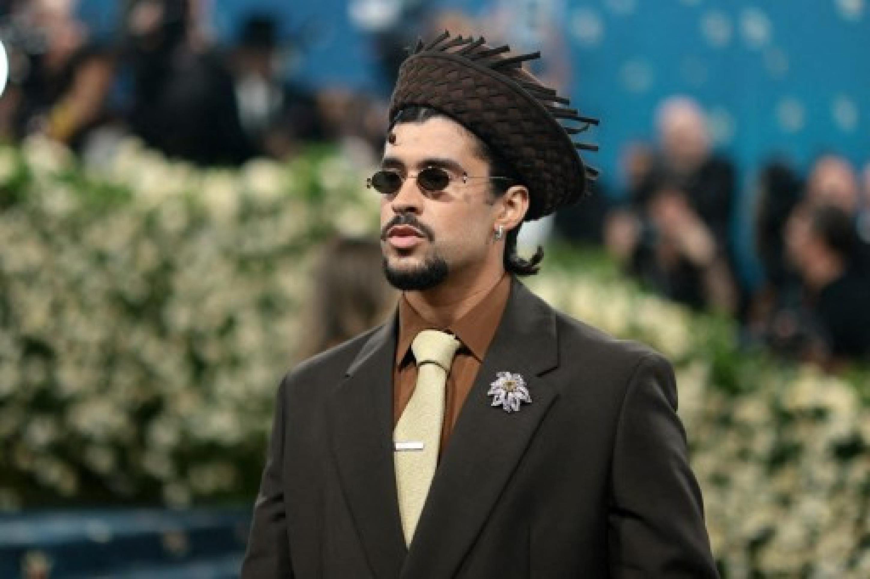 Com data marcada para se apresentar no Brasil, Bad Bunny também foi ao Met Gala 2025
