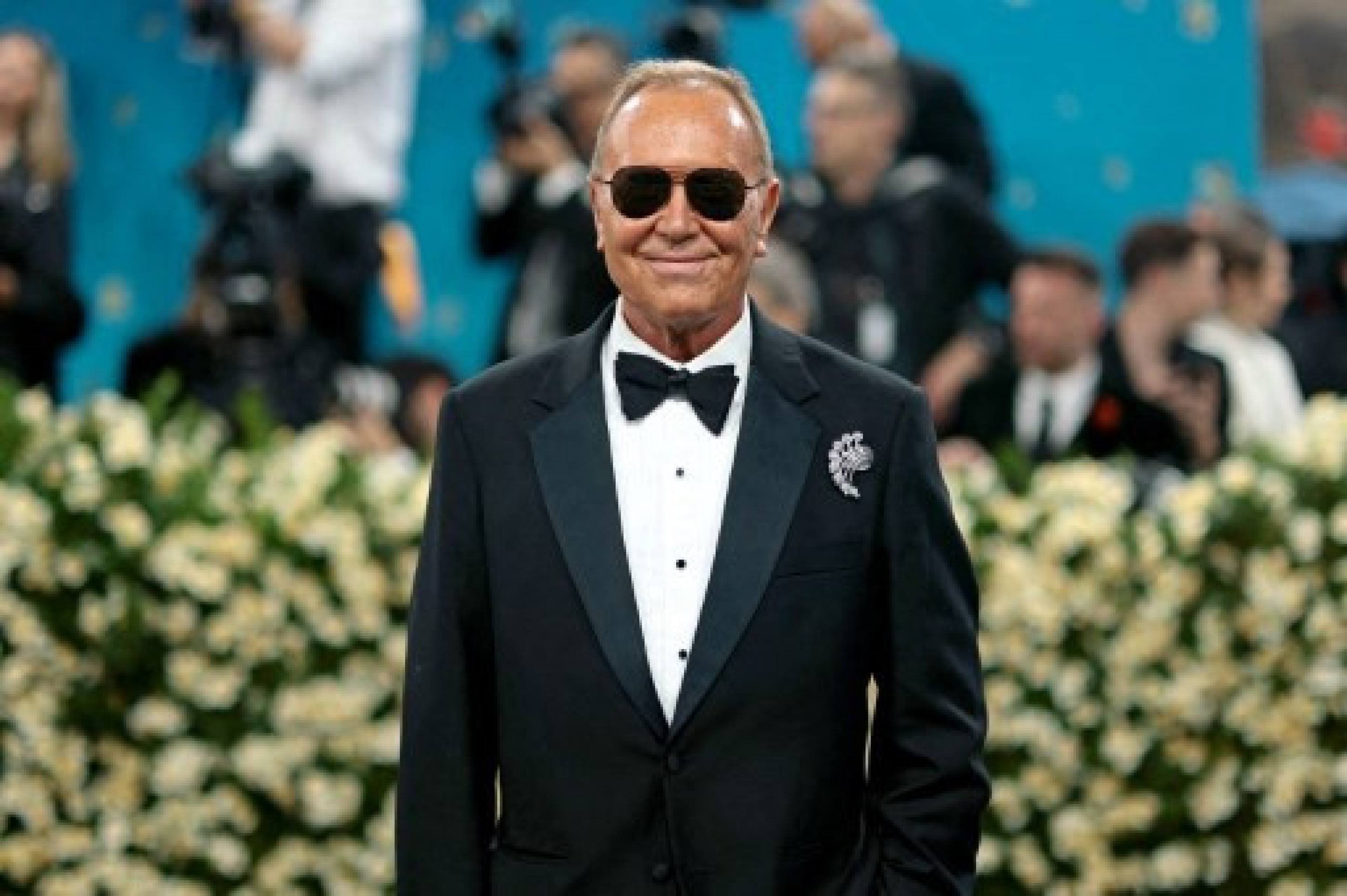 Criador da marca de luxo que leva o próprio nome, Michael Kors esteve presente no Met Gala 2025 