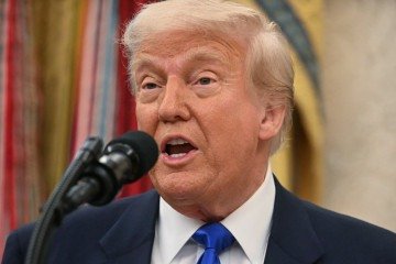 A medida já havia sido adiantada pelo presidente dos EUA, Donald Trump, na semana ada -  (crédito: Jim WATSON / AFP)