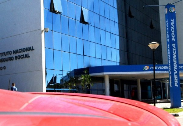   Ed Alves CB/DA Press