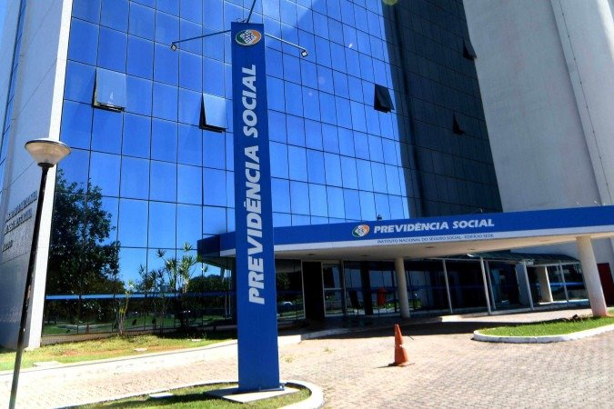  05/05/2025. Ed Alves CB/DA Press. Politica/Brasil - Predio do INSS.  Sede / agencia no Setor de Autaquia Sul. -  (crédito:   Ed Alves CB/DA Press)