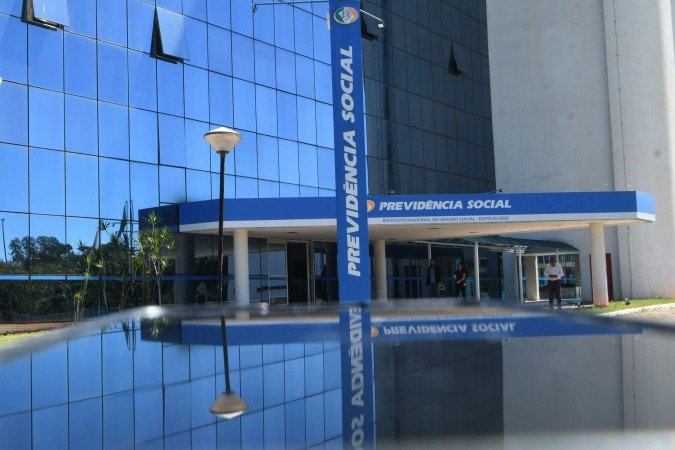 A investigação aponta um aumento expressivo em recebimento de descontos por parte da Conafer. Entre 2019 e 2020, a entidade ou de R$ 350,2 mil para R$ 57 milhões: crescimento de 16.185% - (crédito: Ed Alves CB/DA Press) A investigação aponta um aumento expressivo em recebimento de descontos por parte da Conafer. Entre 2019 e 2020, a entidade ou de R$ 350,2 mil para R$ 57 milhões: crescimento de 16.185% - (crédito: Ed Alves CB/DA Press)