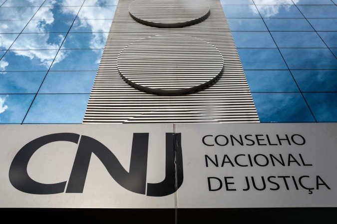 Embora os tribunais estaduais também registrem processos por descontos indevidos, em menor quantidade, a maior parte dos casos se concentra nos tribunais federais - (crédito: Lucas Castor/Agência CNJ) Embora os tribunais estaduais também registrem processos por descontos indevidos, em menor quantidade, a maior parte dos casos se concentra nos tribunais federais - (crédito: Lucas Castor/Agência CNJ)