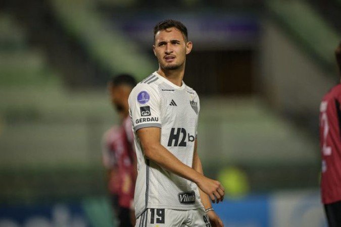 JOÃO MARCELO - Apesar de ter entrado nos minutos finais, conseguiu aparecer bem e mandou uma bola na trave. Nota: 6 - Foto: Pedro Souza/Atlético-MG