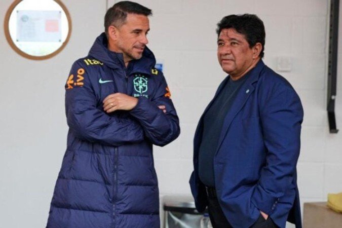 Rodrigo Caetano e Ednaldo Rodrigues ainda procuram novo técnico da Seleção - (crédito: Foto: Rafael Ribeiro/CBF) Rodrigo Caetano e Ednaldo Rodrigues ainda procuram novo técnico da Seleção - (crédito: Foto: Rafael Ribeiro/CBF)