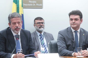 Lira: 'Ninguém neste plenário é contra ou será contra a isenção'  -  (crédito: Bruno Spada / CÃ¢mara dos Deputados)