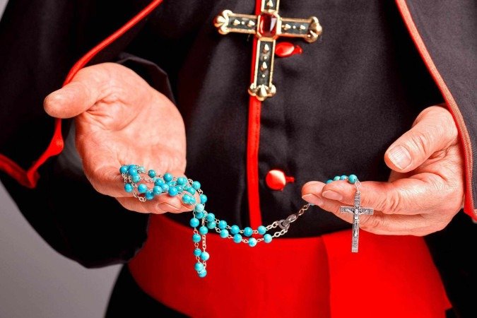 O título de cardeal foi originalmente dado ao sacerdote sênior das igrejas paroquiais romanas - (crédito: Edison Veiga) O título de cardeal foi originalmente dado ao sacerdote sênior das igrejas paroquiais romanas - (crédito: Edison Veiga)