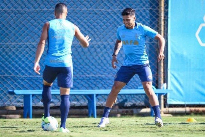 Grêmio tem indefinições nos setores de defesa, criativo e de ataque - (crédito: Foto: Lucas Uebel / Grêmio FBPA) Grêmio tem indefinições nos setores de defesa, criativo e de ataque - (crédito: Foto: Lucas Uebel / Grêmio FBPA)