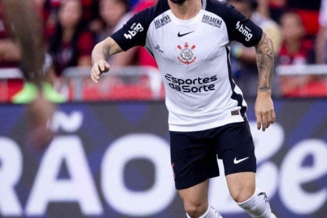 IGOR CORONADO - Foi a melhor alteração alvinegra no jogo. Conseguiu participar bem na armação do time, aparecendo em várias jogadas ofensivas e tendo oportunidades de marcar o seu. Nota: 6 - Foto: Rodrigo Coca/Agência Corinthians