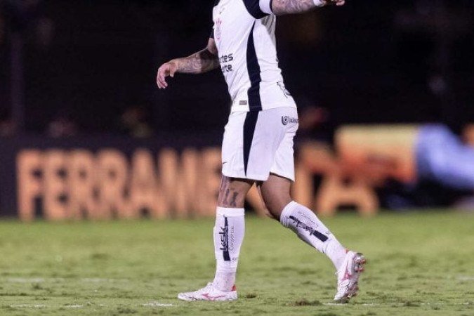 MAYCON - O melhor jogador do Corinthians no jogo. Apareceu bem na parte ofensiva, com passes importantes, inclusive a assistência para o gol de Memphis. Nota: 7 - Foto: Rodrigo Coca/Agência Corinthians