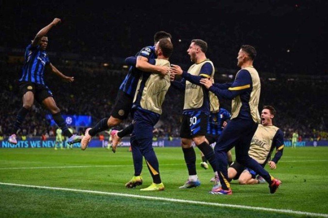 Jogadores da Inter comemoram o gol marcado por Lautaro Martínez - (crédito: Foto: Divulgação/Inter de Milão) Jogadores da Inter comemoram o gol marcado por Lautaro Martínez - (crédito: Foto: Divulgação/Inter de Milão)