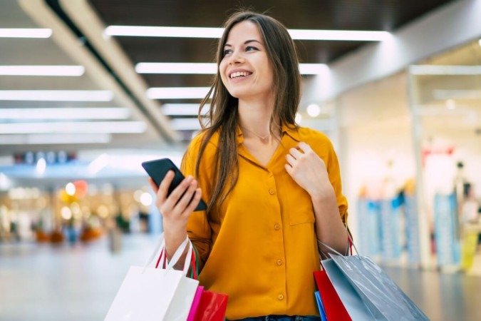 É necessário planejamento para realizar as compras do Dia das Mães sem se endividar (Imagem: My Ocean Production | Shutterstock) - (crédito: EdiCase) É necessário planejamento para realizar as compras do Dia das Mães sem se endividar (Imagem: My Ocean Production | Shutterstock) - (crédito: EdiCase)