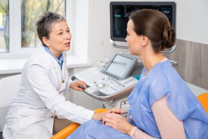 A menopausa precoce pode acontecer antes dos 40 anos (Imagem: Yakobchuk | Shutterstock) - (crédito: EdiCase) A menopausa precoce pode acontecer antes dos 40 anos (Imagem: Yakobchuk | Shutterstock) - (crédito: EdiCase)
