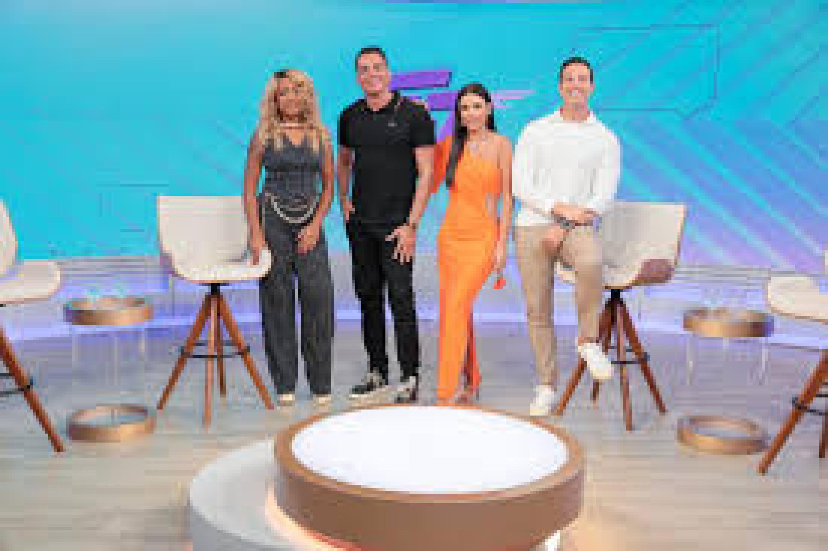 Apresentador do Fofocalizando passa mal e deixa programa ao vivo