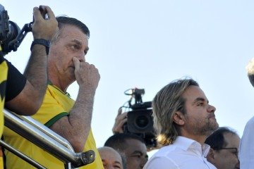  Manifestação pro anistia, com o Presidente Bolsonaro. -  (crédito:  MINERVINO JUNIOR                    )