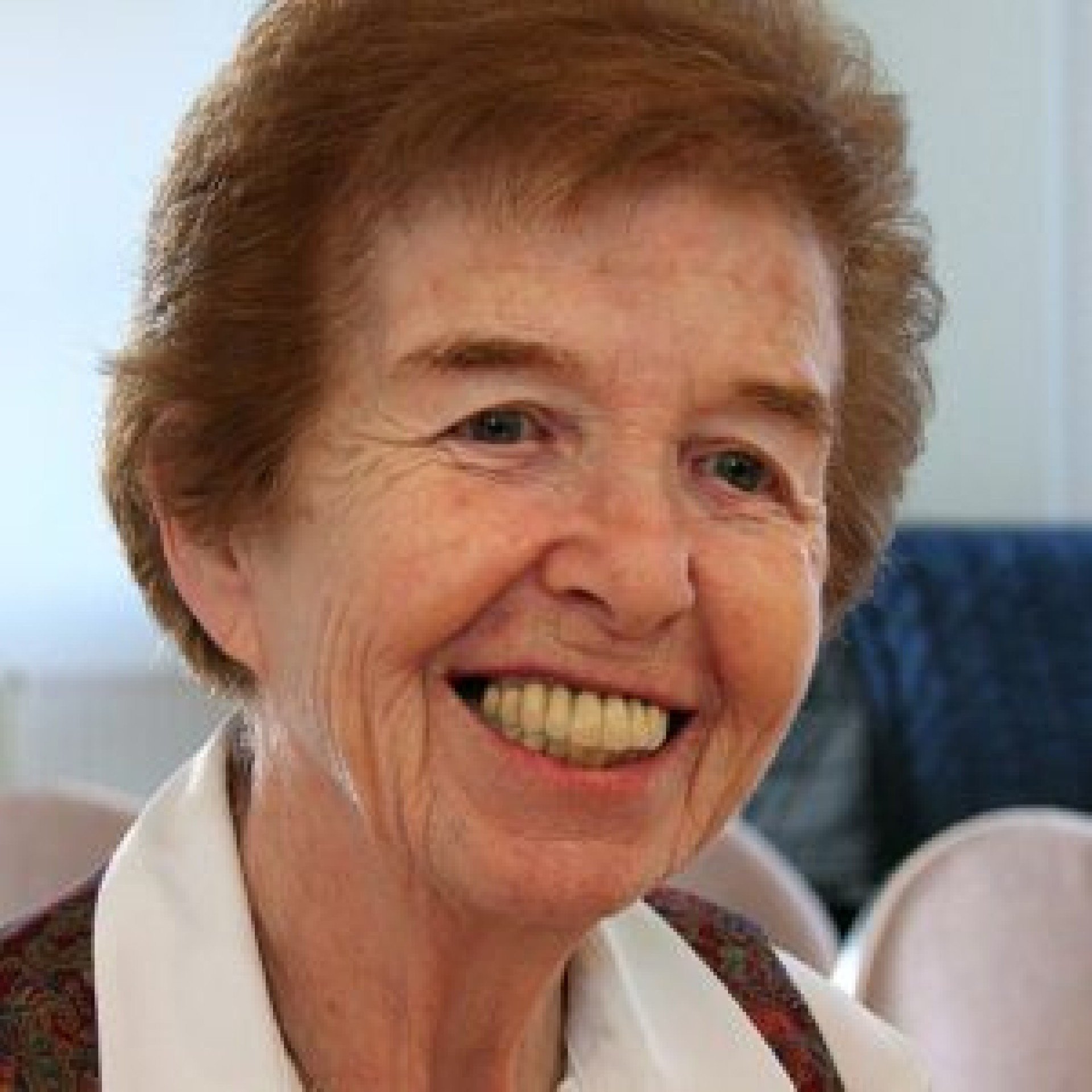 Eve Kugler nasceu na Alemanhã e sobreviveu ao campo de concentração, aos 10 anos. 