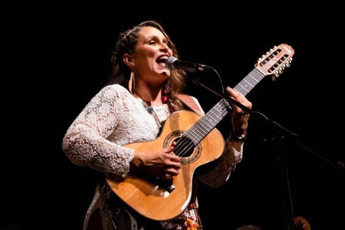 Viola em Canto de mulher: o talento feminino da canção sertaneja - (crédito: Arquivo) Viola em Canto de mulher: o talento feminino da canção sertaneja - (crédito: Arquivo)
