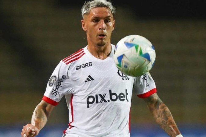 VARELA - Nada a destacar nos minutos em que esteve em campo em substituição a Wesley. NOTA 4,0. Foto: Gilvan de Souza/Flamengo
